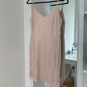 Guess Los Angeles romantic blush lace midi dress